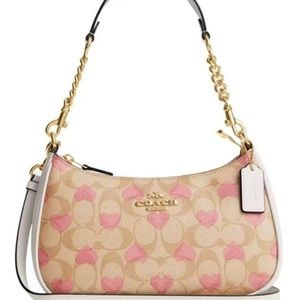 Coach Teri Shoulder Bag Signature Canvas With Heart Print Valentine’s Collection